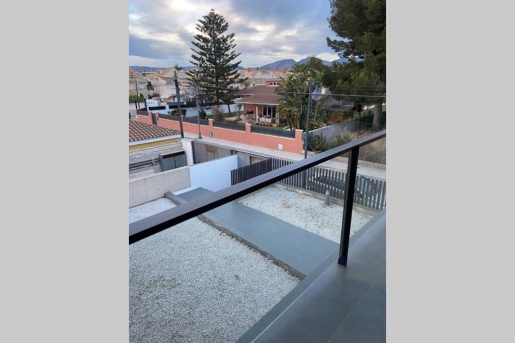Modern Villa With Private Pool/ 400M To The Beach Грао-де-Кастельон Екстер'єр фото