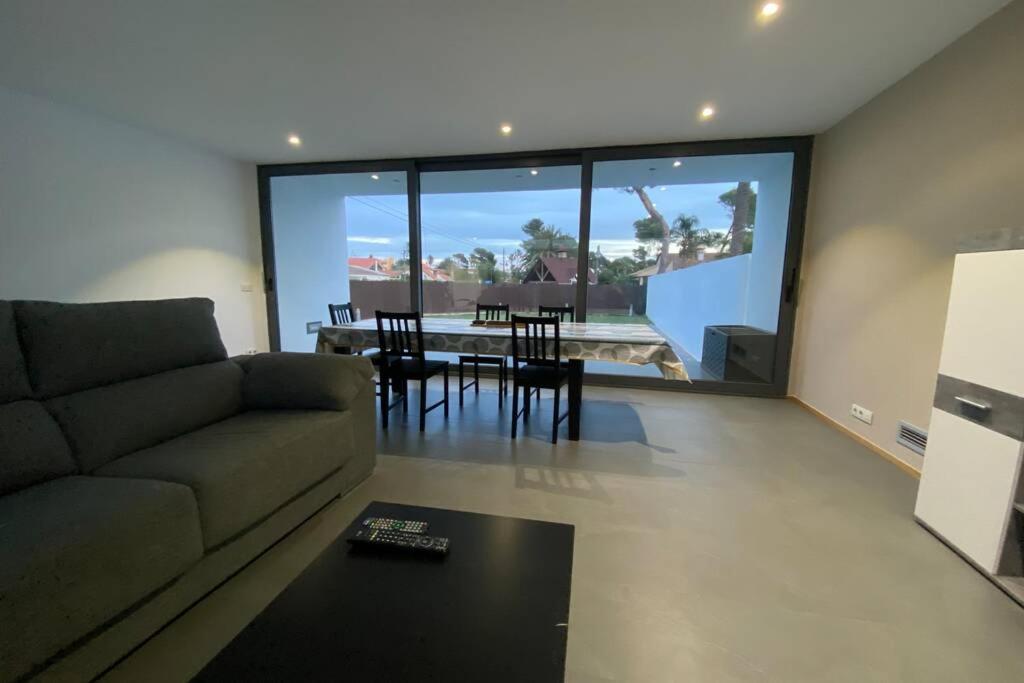 Modern Villa With Private Pool/ 400M To The Beach Грао-де-Кастельон Екстер'єр фото