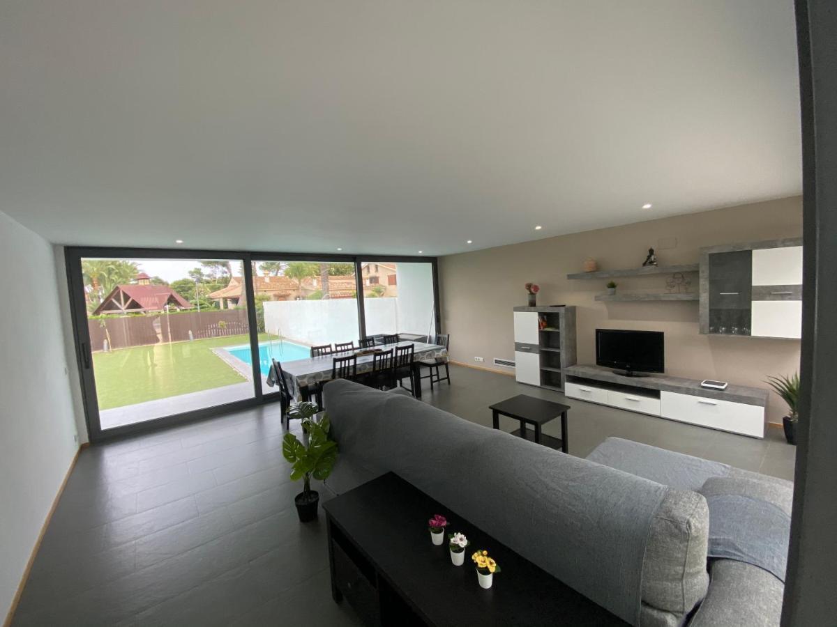Modern Villa With Private Pool/ 400M To The Beach Грао-де-Кастельон Екстер'єр фото