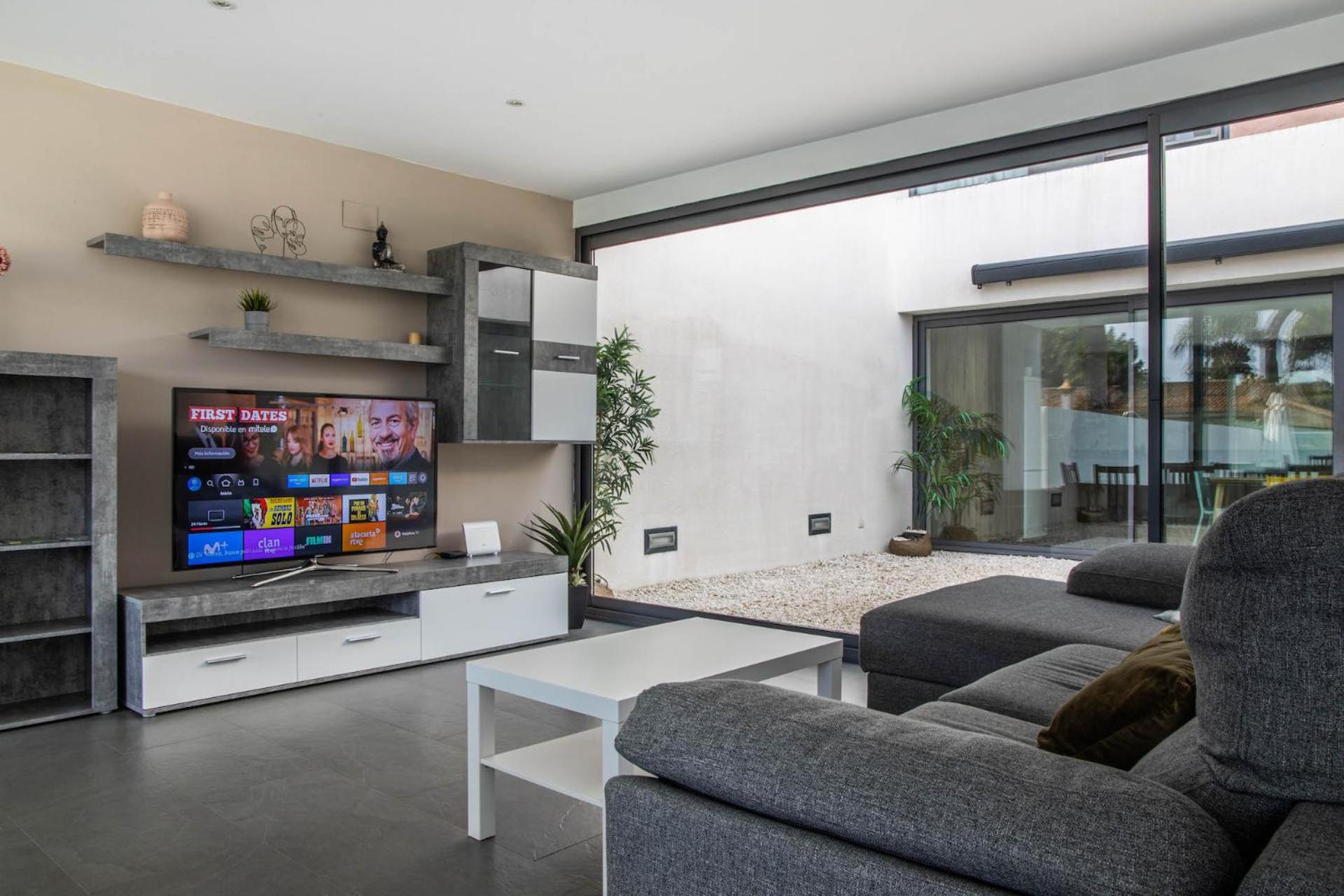 Modern Villa With Private Pool/ 400M To The Beach Грао-де-Кастельон Екстер'єр фото